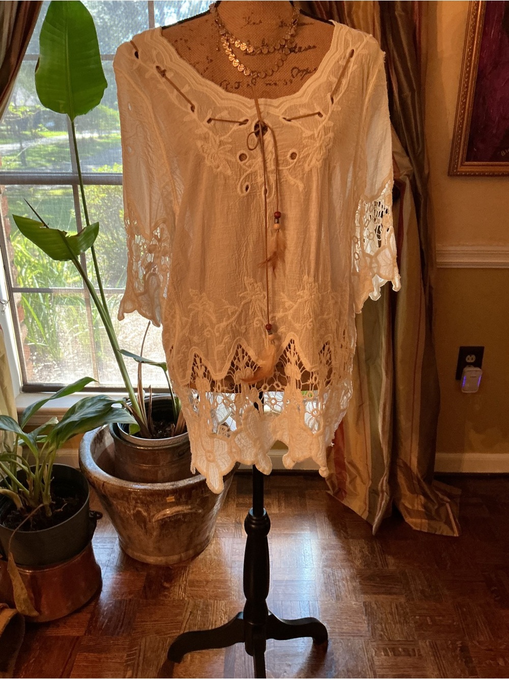 POL Cream Embroidered Lace-Trim Tunic